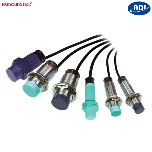 Cảm biến tiệm cận Hanyoung Nux CUP-30RP-15N•
