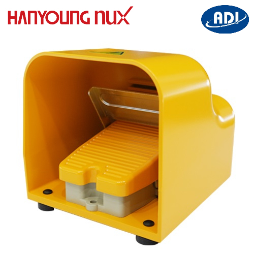 Công tắc bàn đạp Hanyoung HY-104